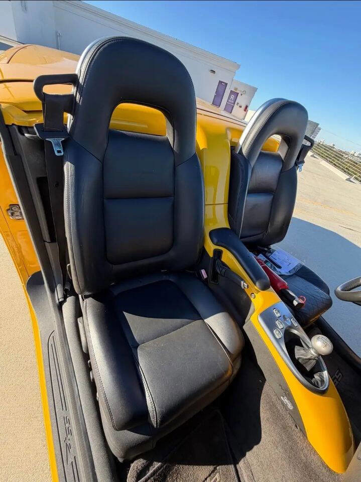 Used 2005 Chevrolet SSR LS 2dr Regular Cab Convertible w/ Preferred Equipment Group RWD image 15