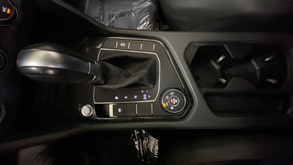 Used 2019 Volkswagen Tiguan SE w/ Panoramic Sunroof Package AWD/4WD image 19