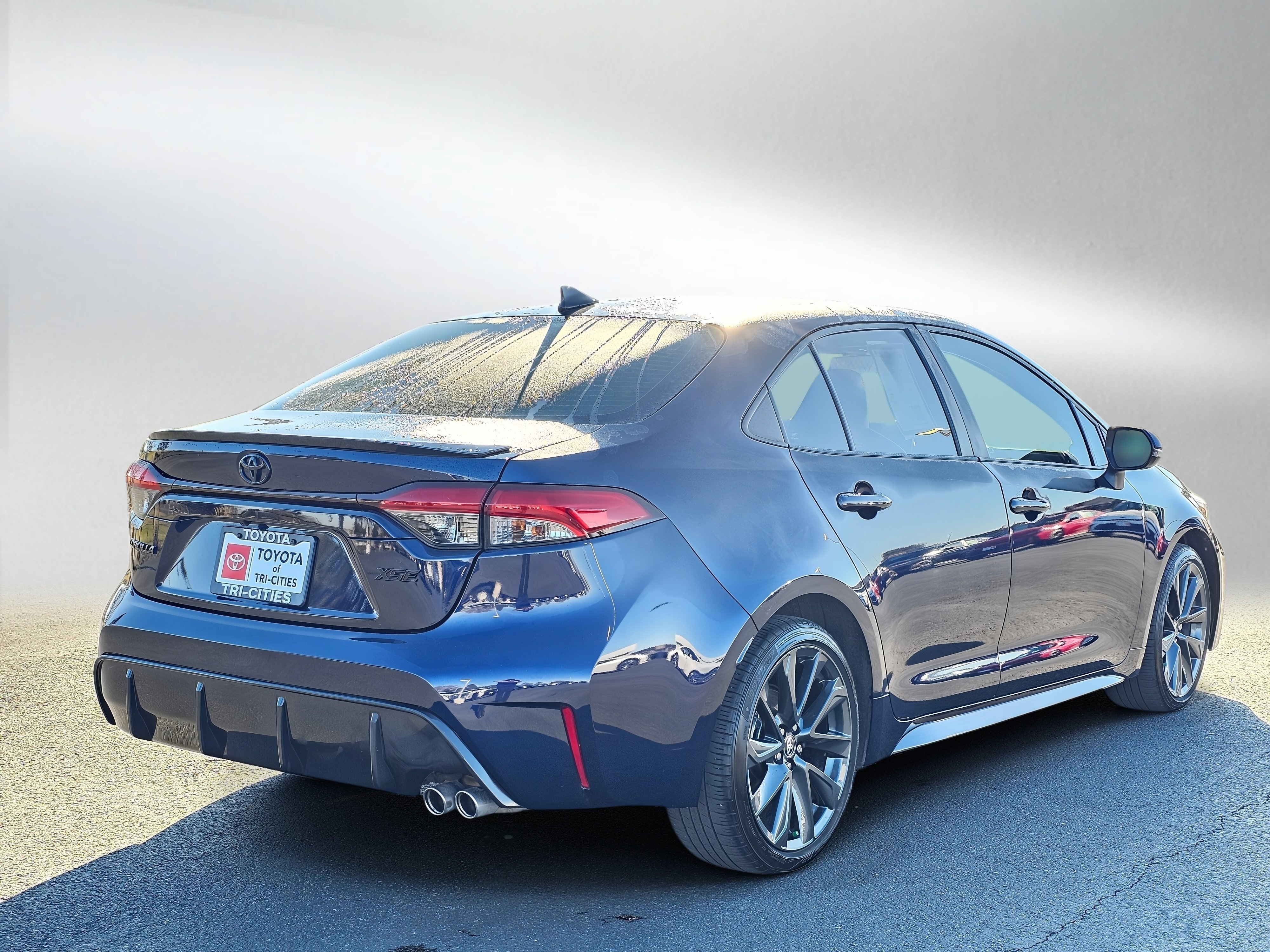 Used 2024 Toyota Corolla XSE image 5