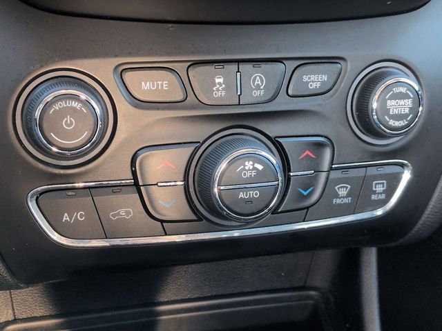 Certified 2019 Jeep Cherokee Limited image 21