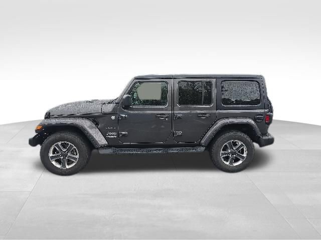 Used 2022 Jeep Wrangler Unlimited Sahara w/ Cold Weather Group AWD/4WD image 3
