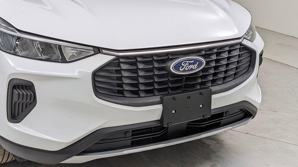 Certified 2023 Ford Escape Active image 38