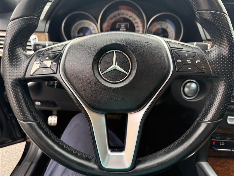 Used 2014 Mercedes-Benz E 350 Sedan image 27