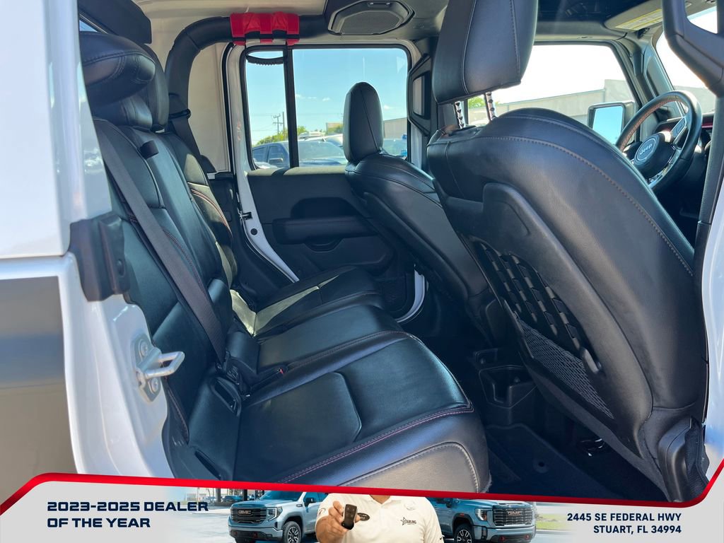 Used 2022 Jeep Gladiator Rubicon w/ LED Lighting Group image 17