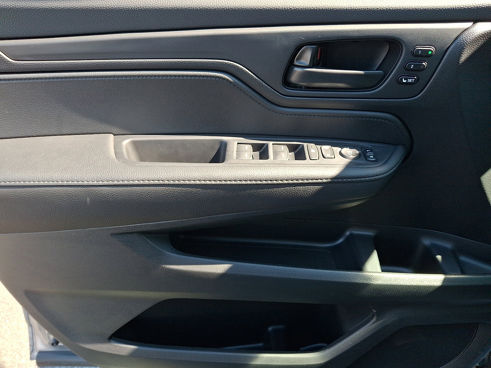 Certified 2026 Honda Odyssey EX-L image 11