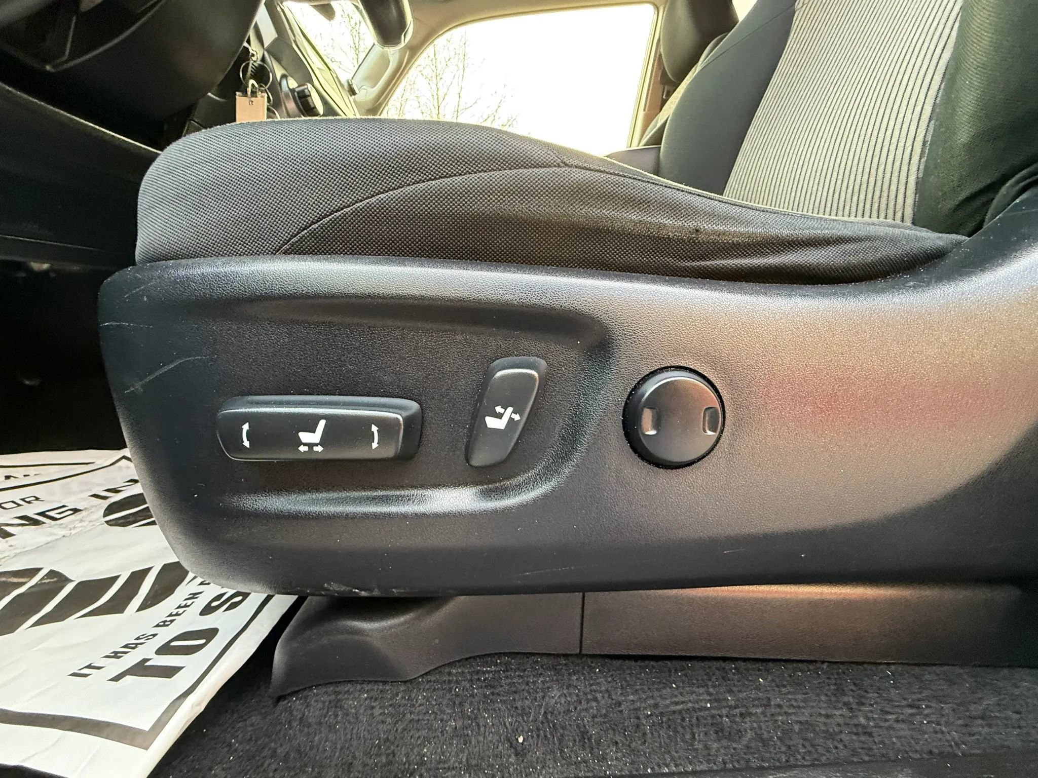 Used 2015 Toyota 4Runner SR5 RWD image 15
