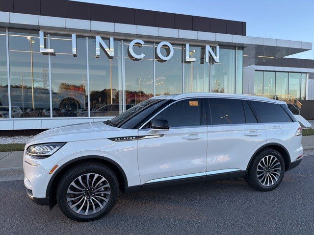 Used 2023 Lincoln Aviator Reserve w/ Equipment Group 201A