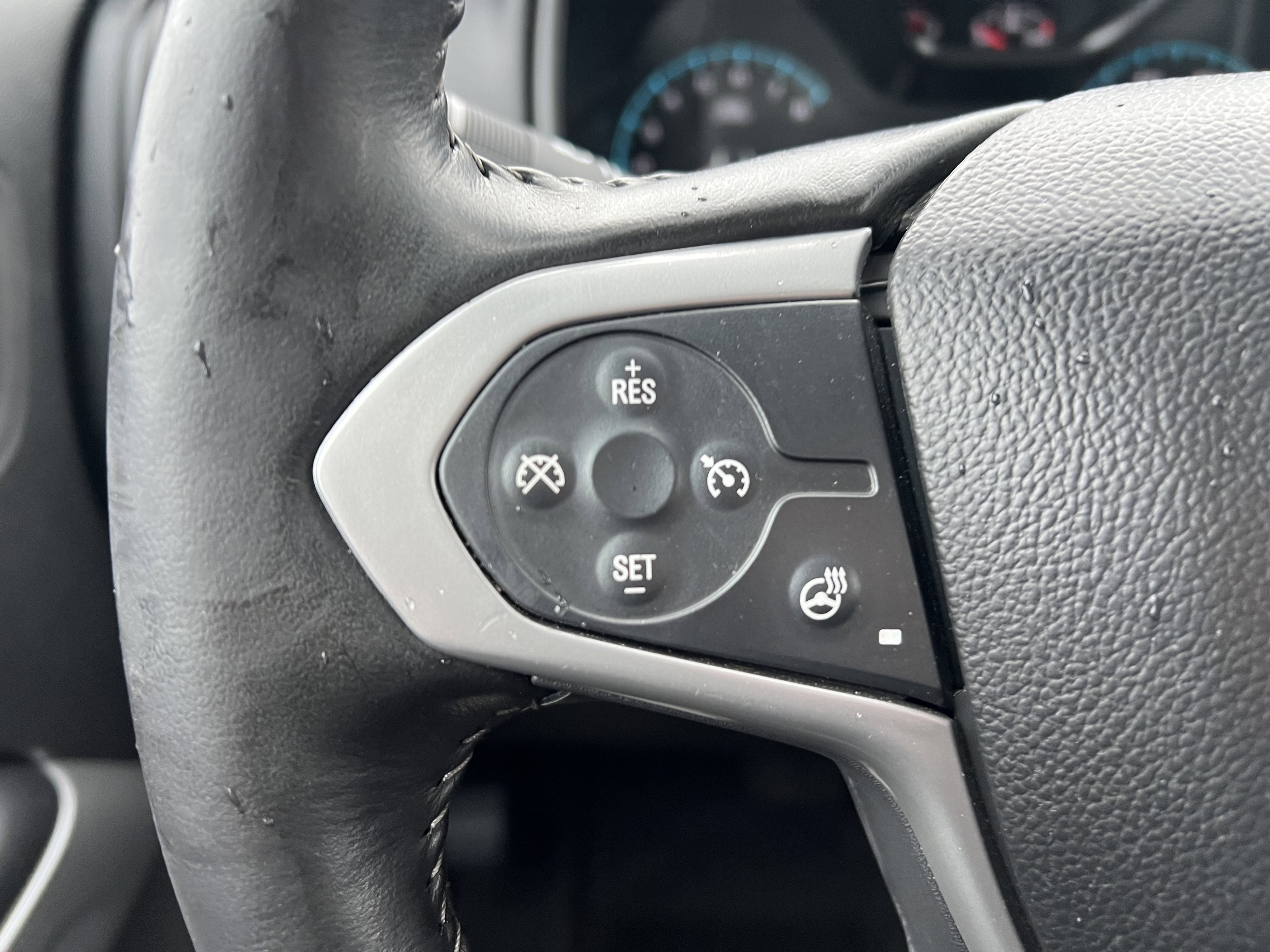 Used 2022 Chevrolet Colorado ZR2 image 16