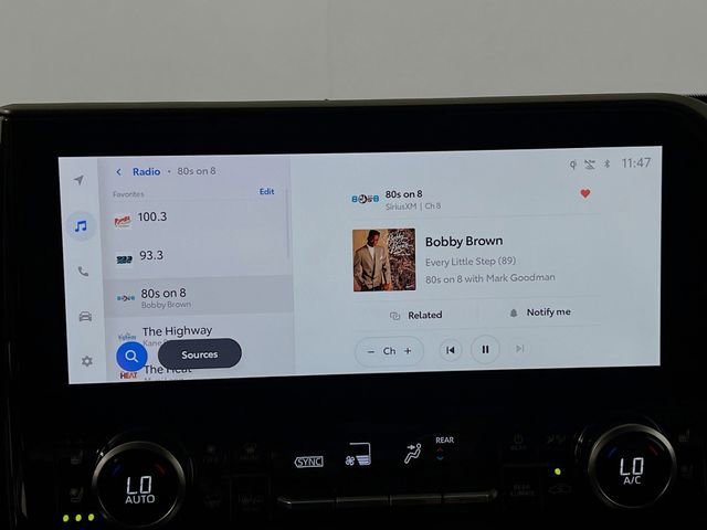 New 2025 Toyota Highlander Limited image 24