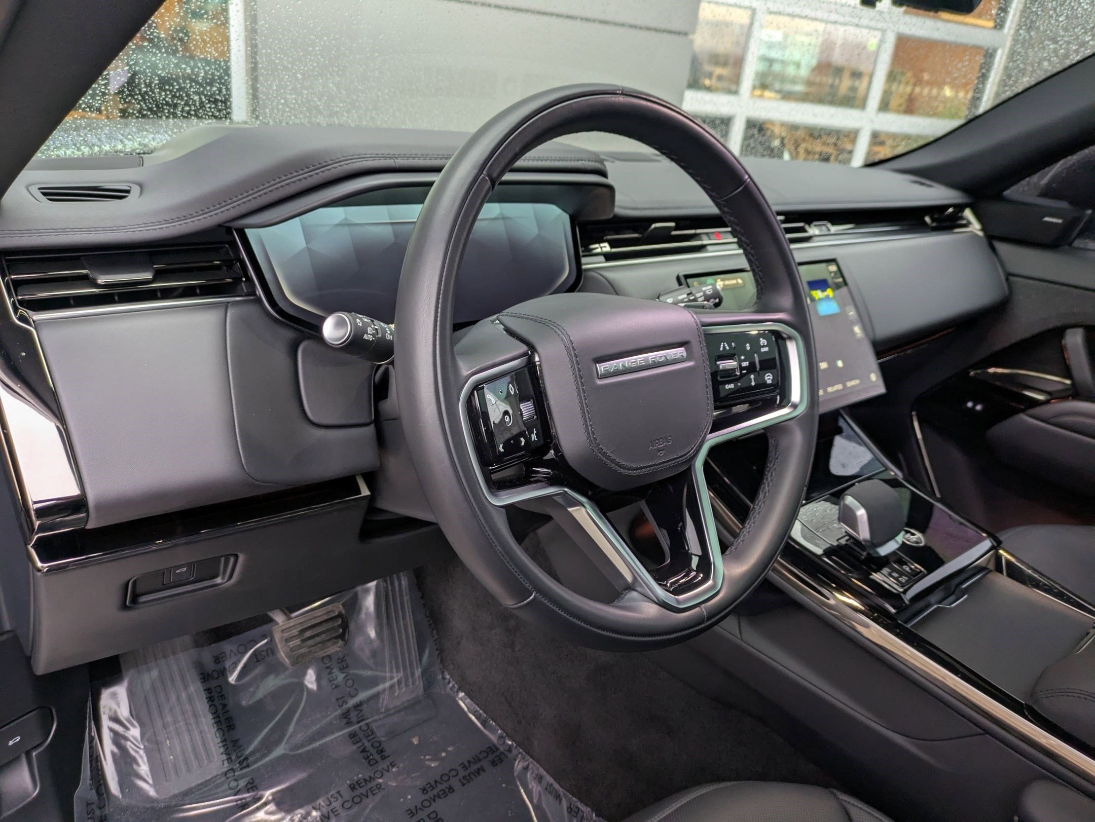 Used 2024 Land Rover Range Rover Sport SE image 12