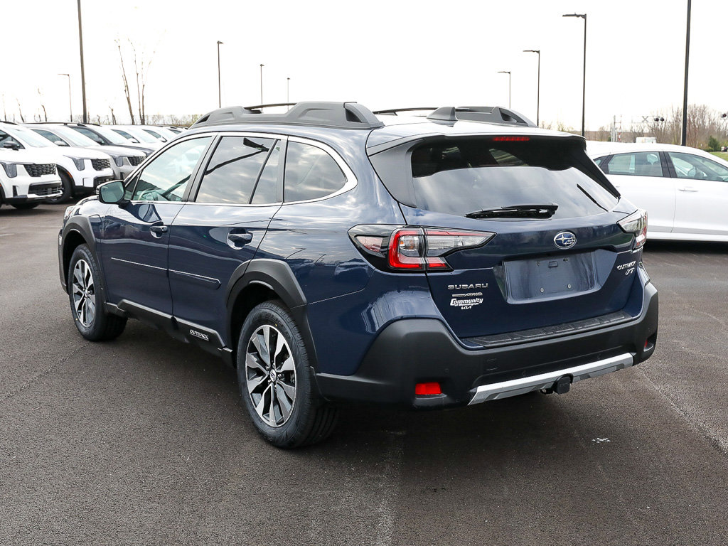 Used 2024 Subaru Outback Limited XT image 4