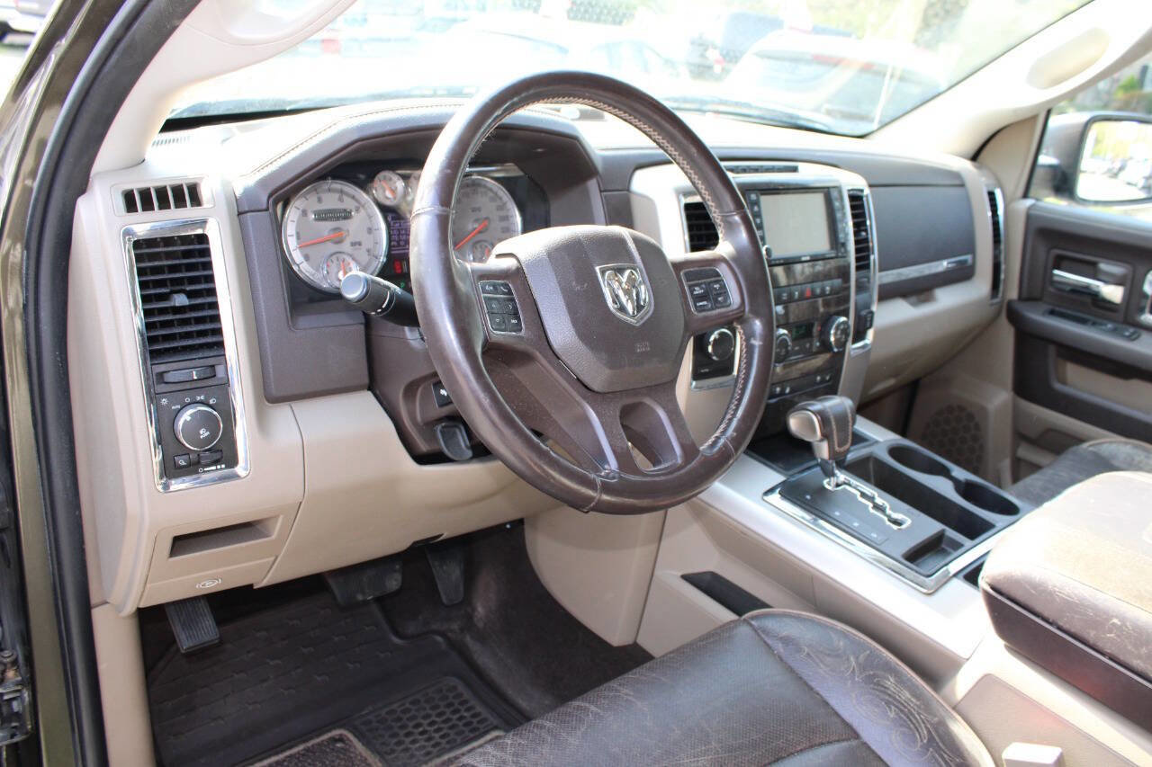 Used 2012 RAM 1500 Laramie Longhorn AWD/4WD image 12