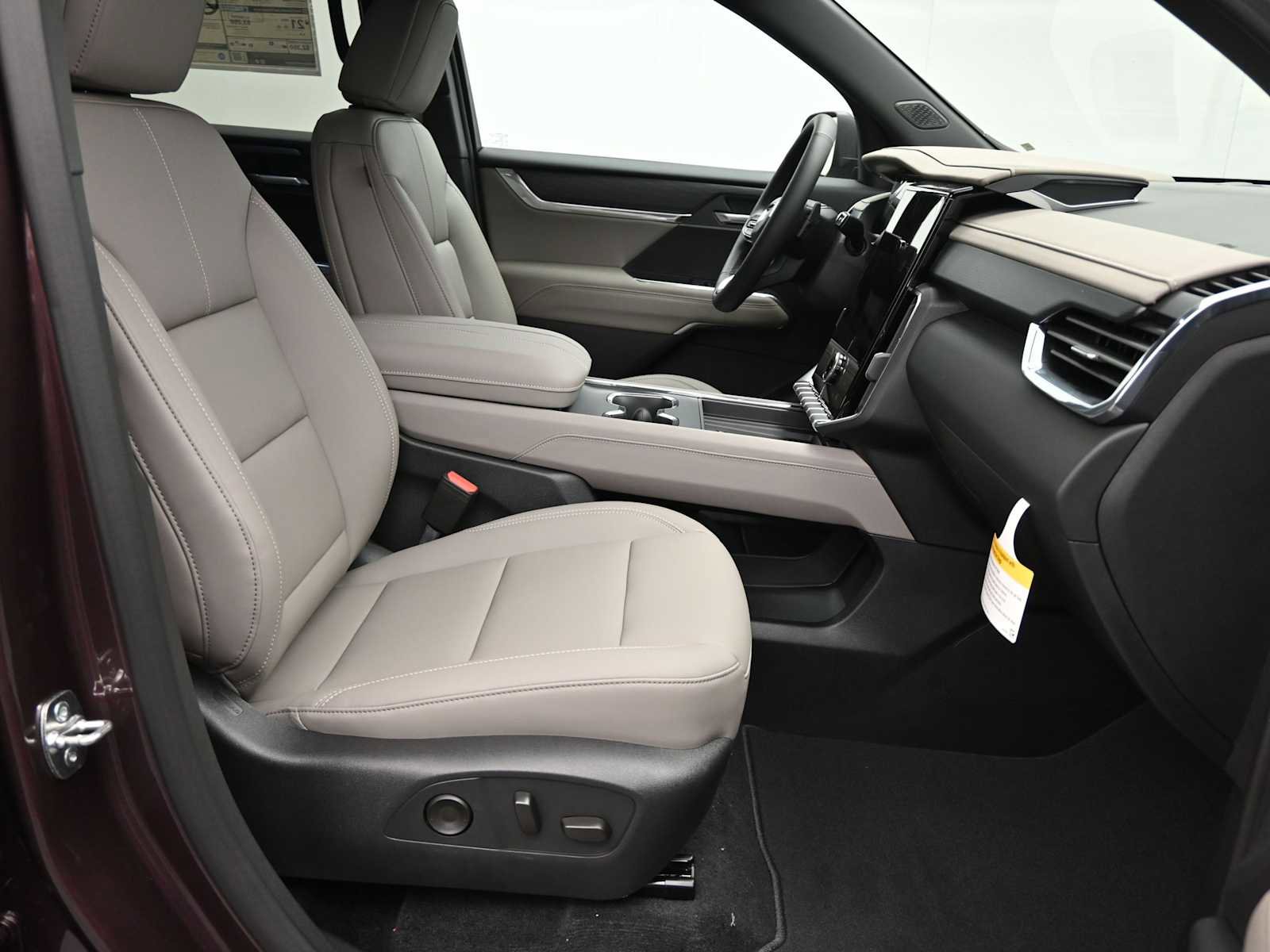 New 2026 GMC Acadia Elevation w/ Elevation Premium Package image 11