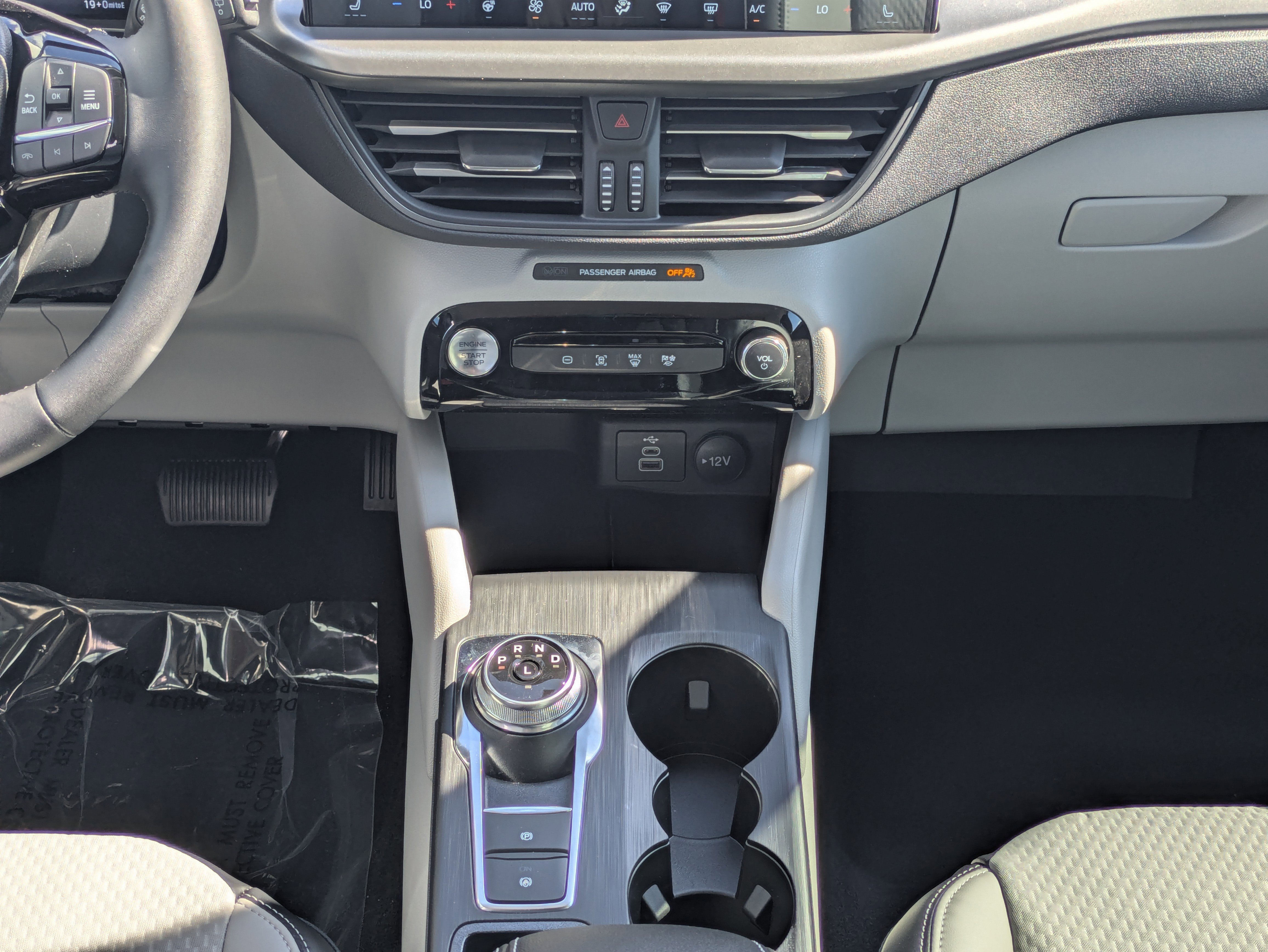 New 2026 Ford Escape SE FWD image 20