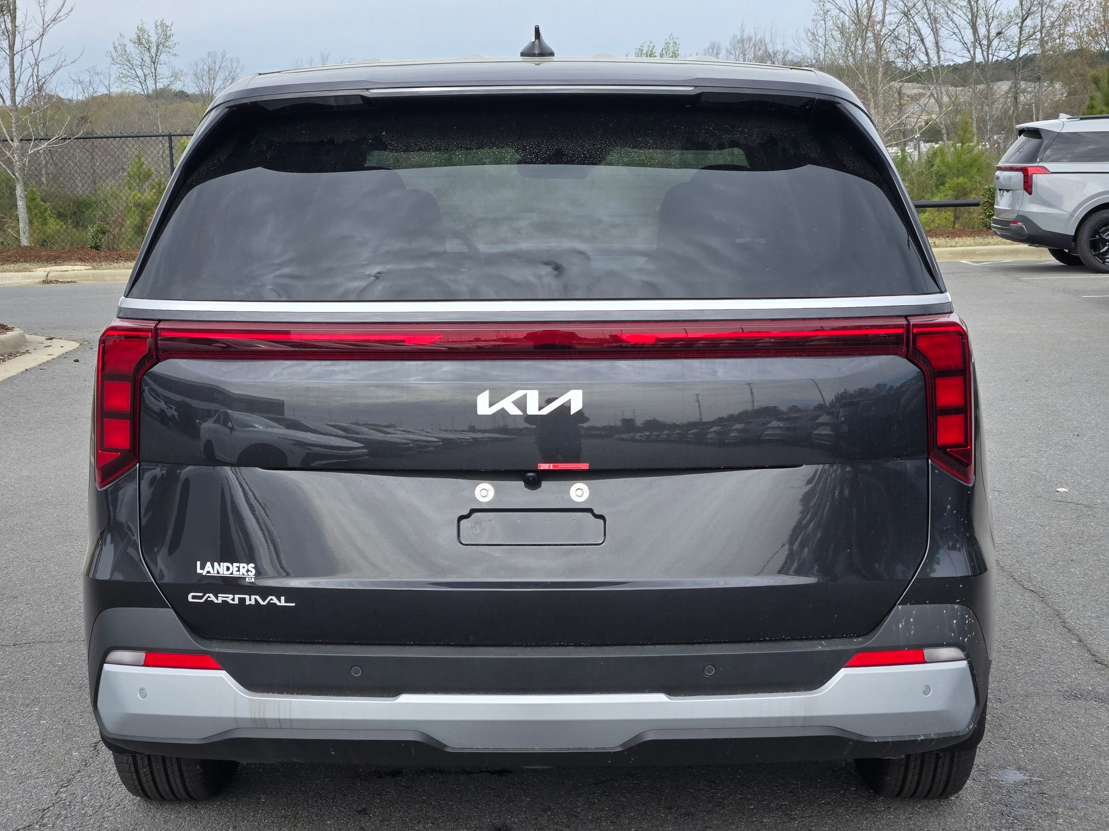 New 2026 Kia Carnival FWD image 6