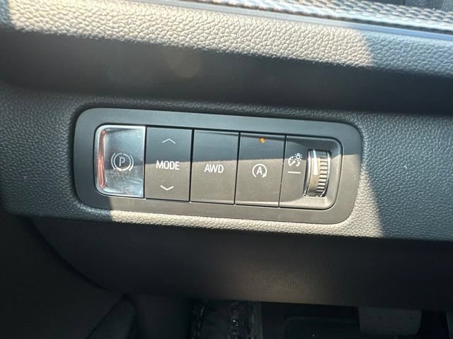 New 2026 Chevrolet Traverse High Country AWD/4WD image 14