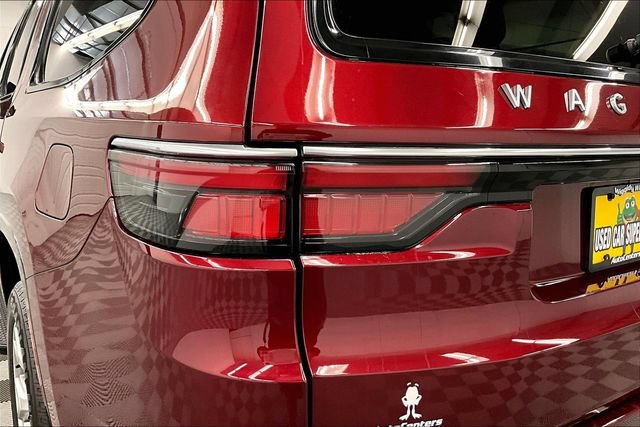 Used 2022 Jeep Wagoneer Series II AWD/4WD image 36
