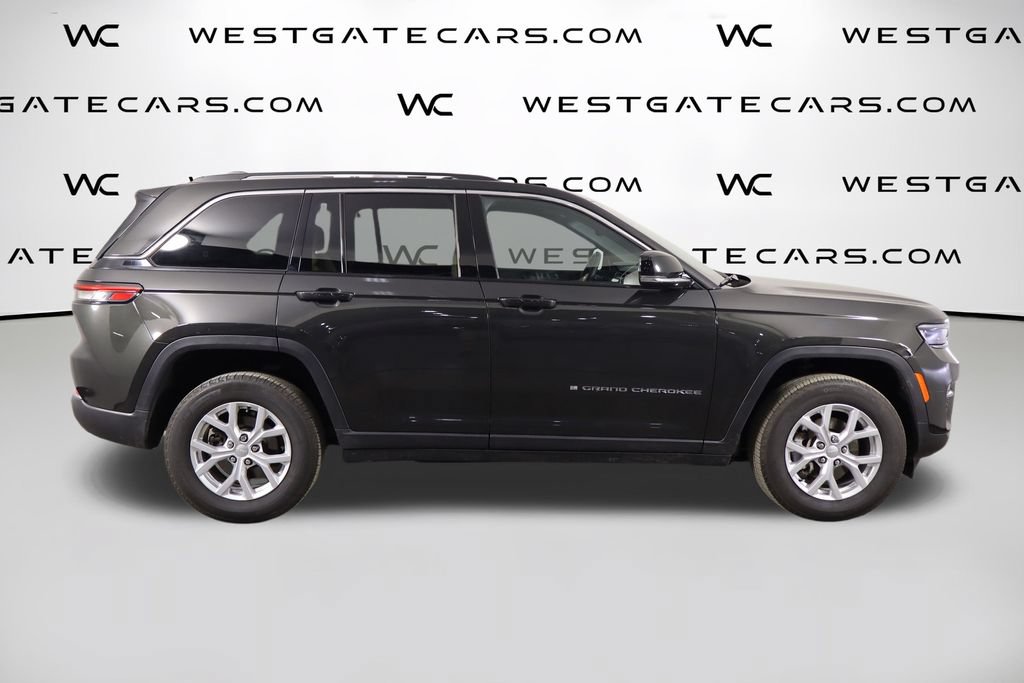 Used 2023 Jeep Grand Cherokee Limited AWD/4WD image 47