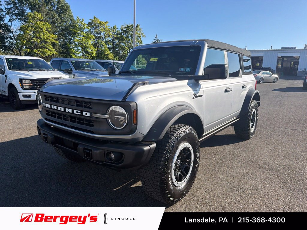 Used 2023 Ford Bronco Black Diamond w/ Sasquatch Package