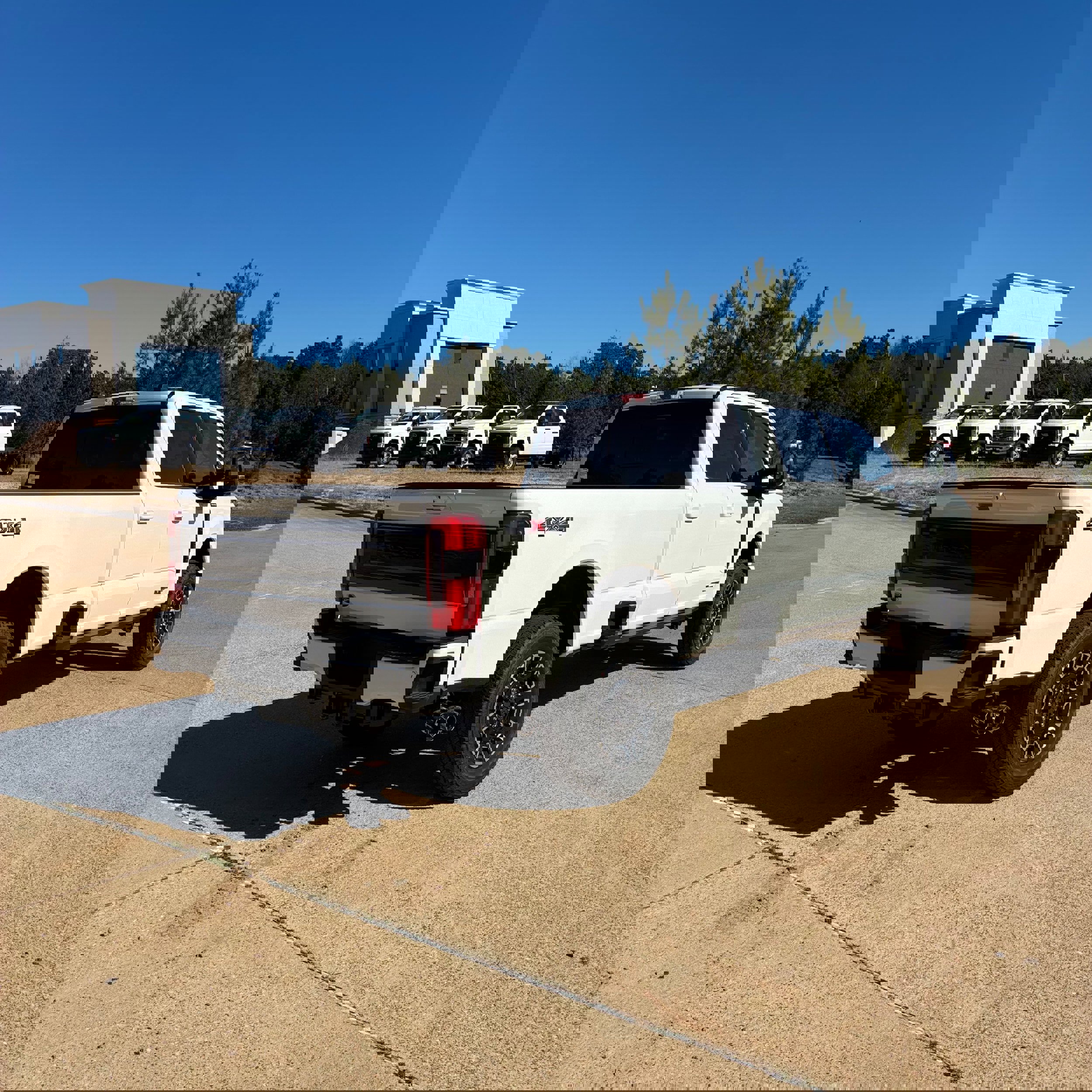 New 2026 Ford F250 Platinum image 34