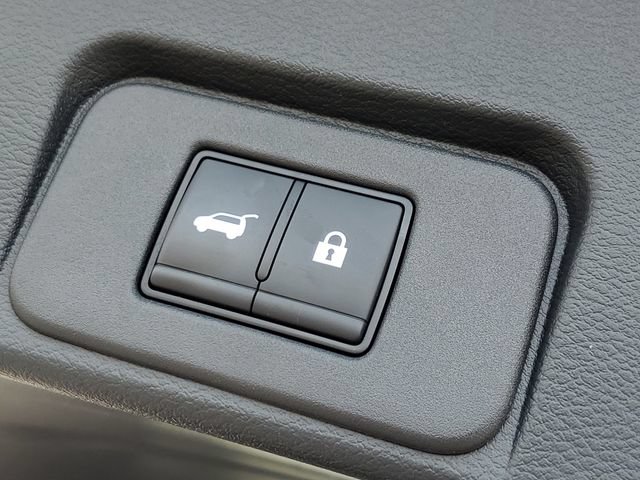 Used 2024 Nissan Rogue Platinum AWD/4WD image 37