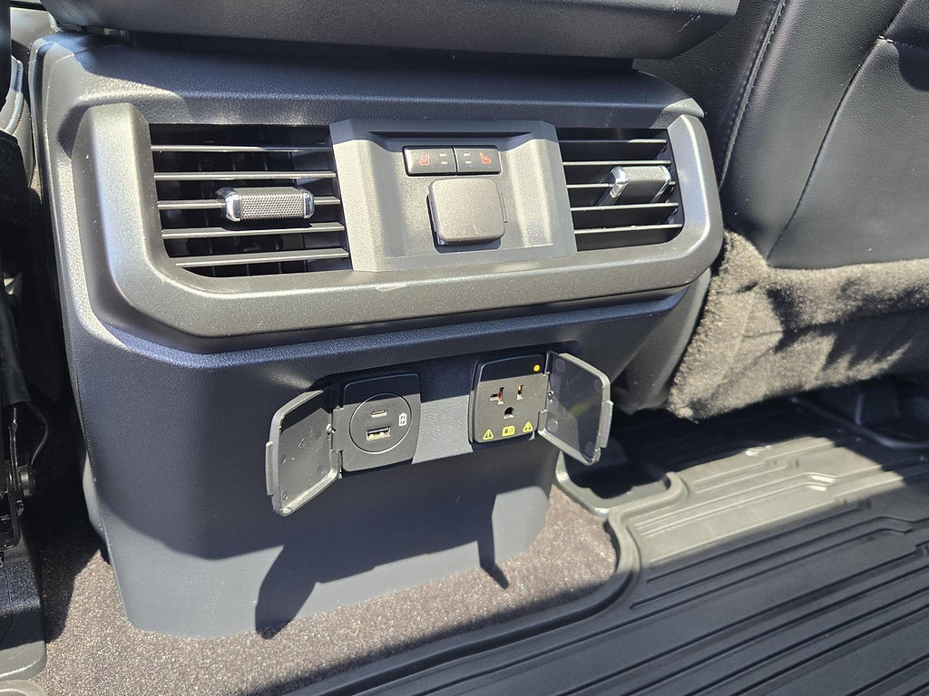 Used 2022 Ford F150 Raptor w/ Equipment Group 801A High AWD/4WD image 30