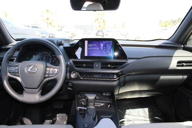 Certified 2023 Lexus UX 250h FWD w/ Accessory Package (Z2) image 10