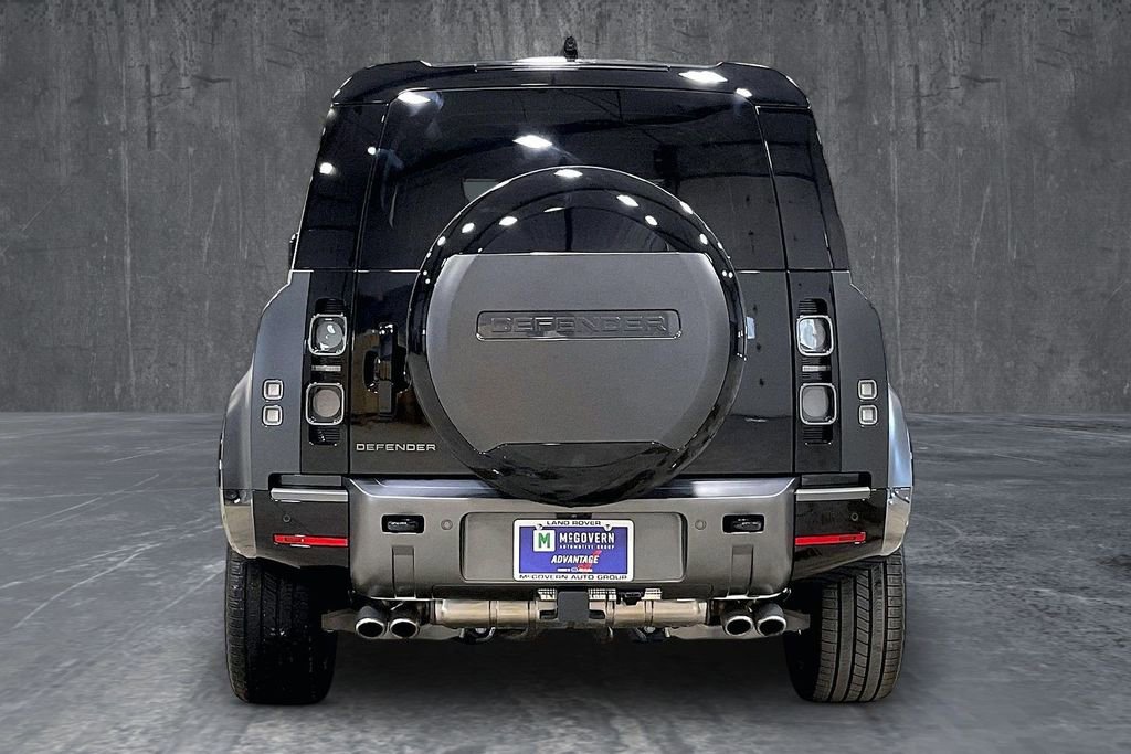 Used 2024 Land Rover Defender 110 Carpathian Edition AWD/4WD image 5