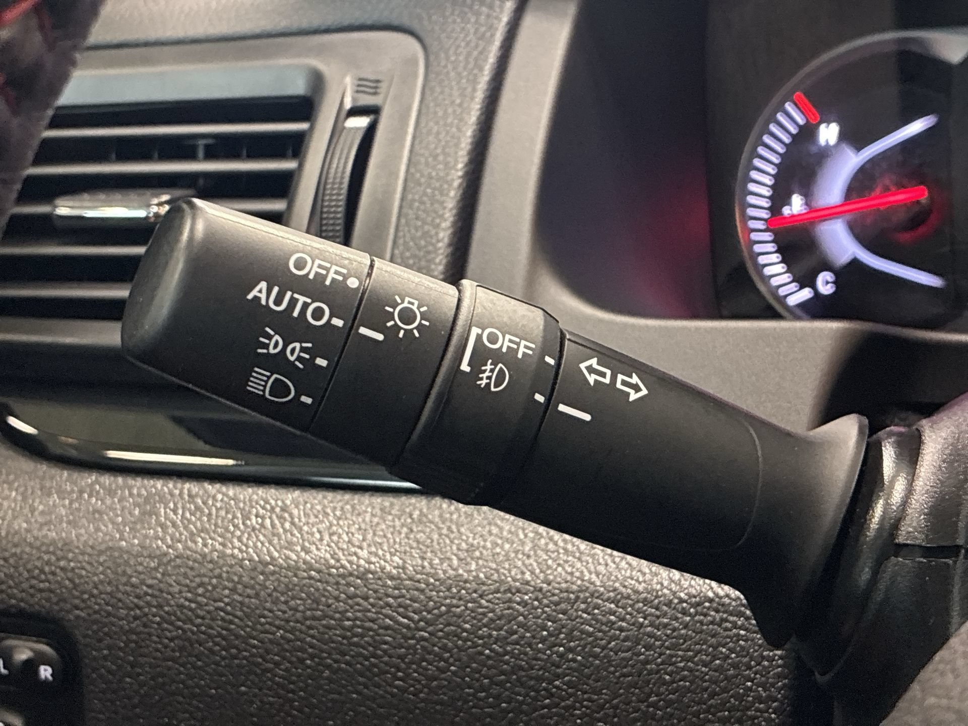 Certified 2024 Honda Passport Black Edition image 29