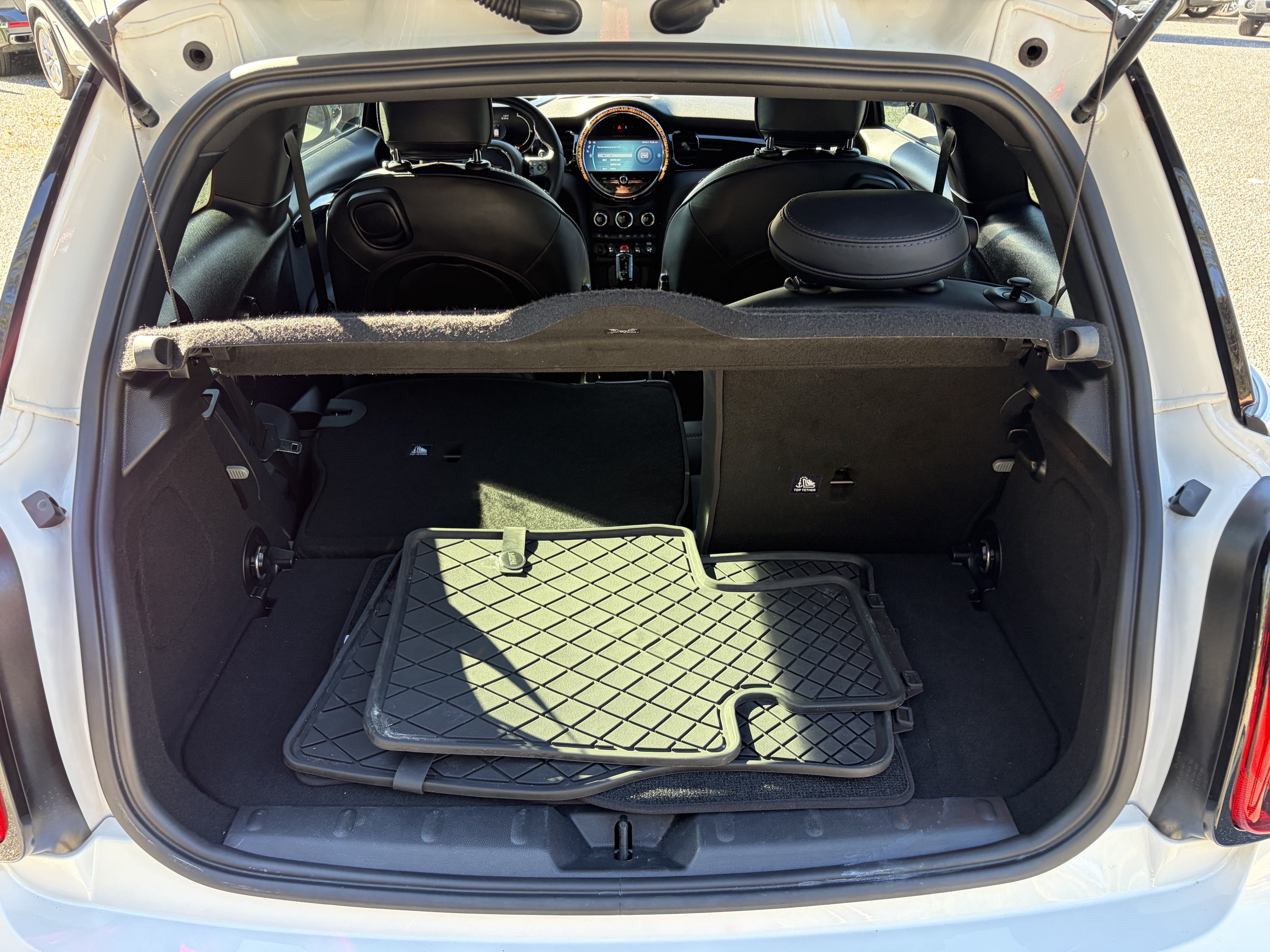 Used 2024 MINI Cooper S FWD image 8