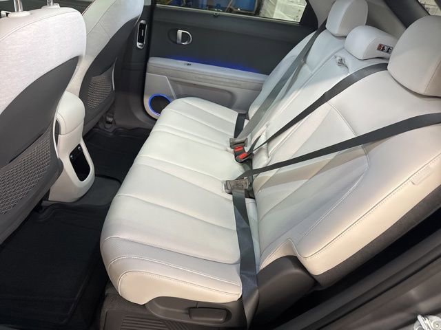 Used 2024 Hyundai Ioniq 5 Limited image 22