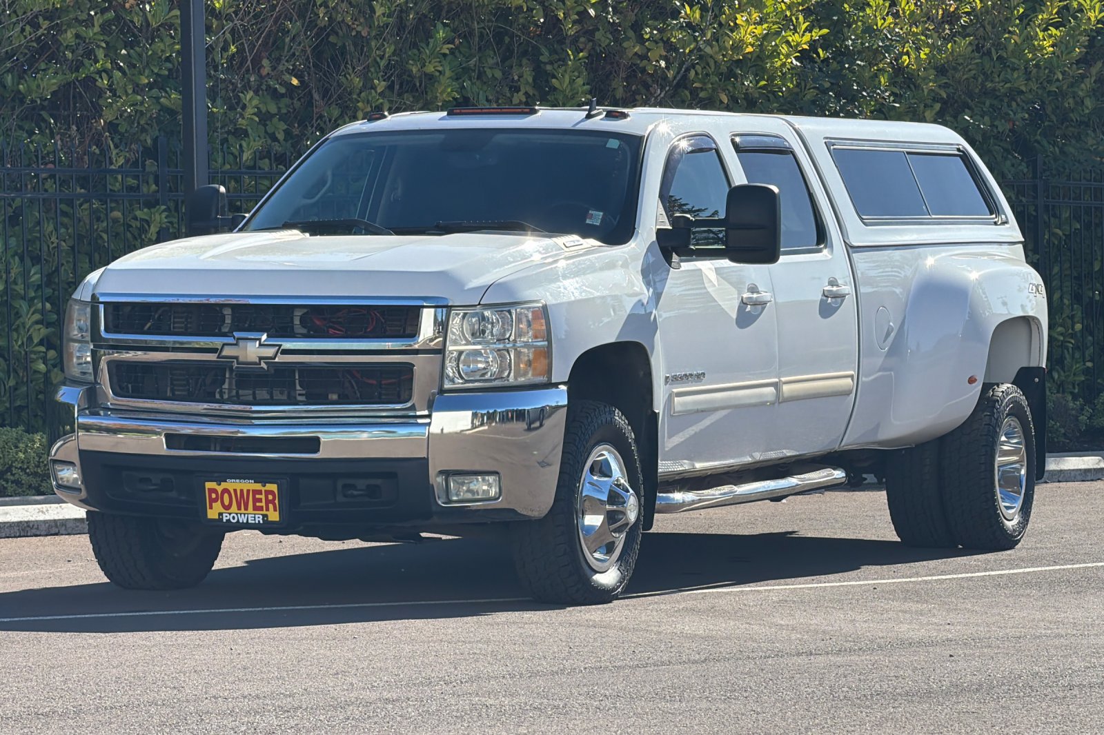 Used 2009 Chevrolet Silverado 3500 LTZ w/ LTZ Plus Package AWD/4WD image 8