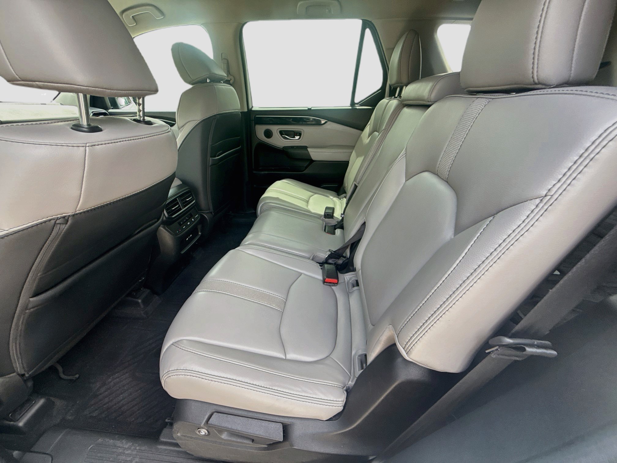 Certified 2025 Honda Pilot EX-L image 23