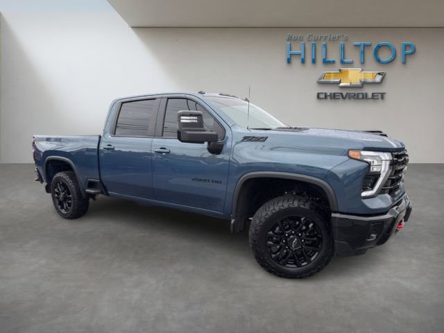 Used 2025 Chevrolet Silverado 2500 LT w/ Trail Boss Package image 2