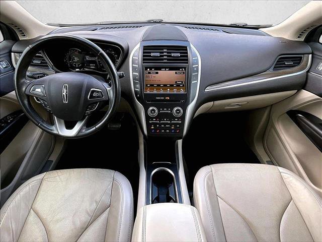 Used 2017 Lincoln MKC Reserve FWD image 15