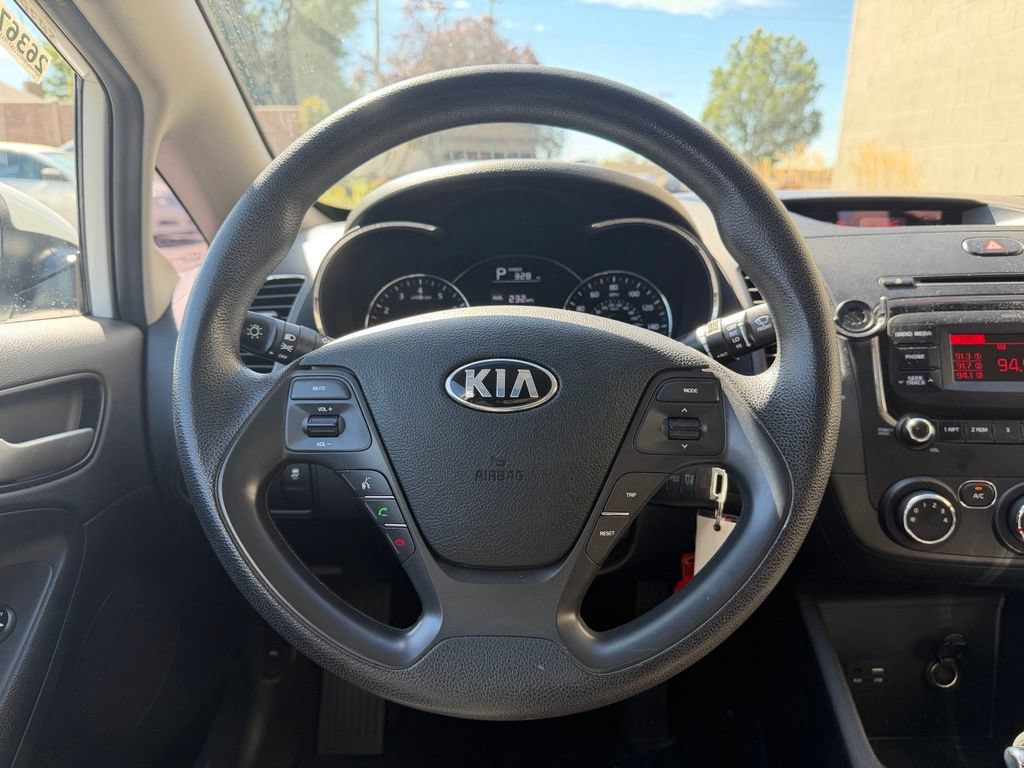 Used 2017 Kia Forte LX FWD image 7