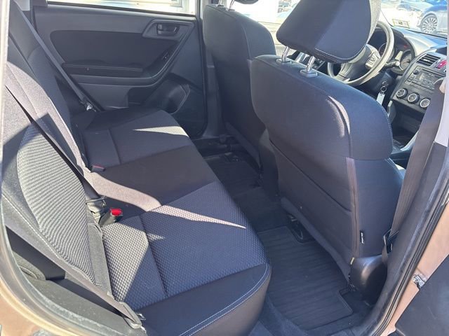 Used 2015 Subaru Forester 2.5i Premium image 7