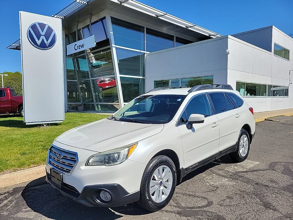 Used 2016 Subaru Outback 2.5i Premium AWD/4WD image 1