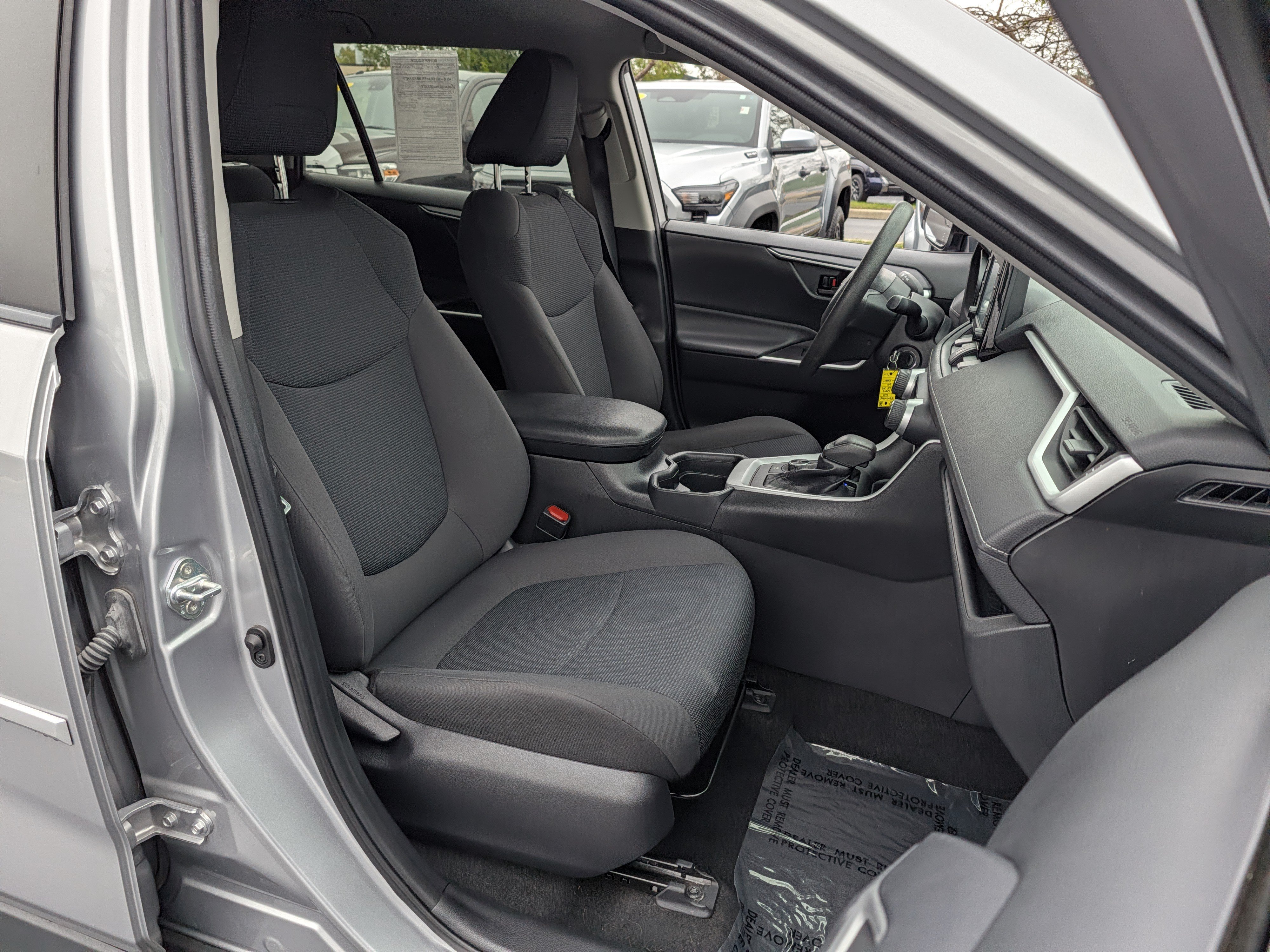 Used 2020 Toyota RAV4 LE w/ All Weather Liner Package AWD/4WD image 22