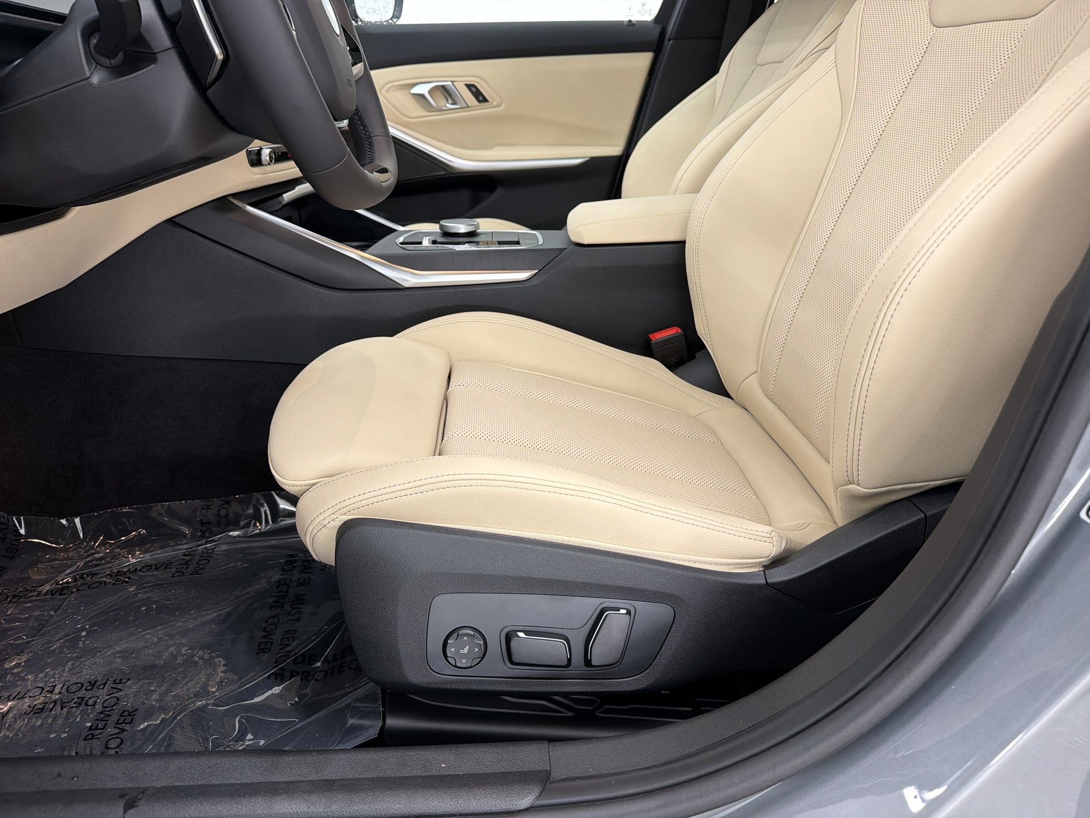 New 2026 BMW 330i Sedan w/ Premium Package RWD image 14
