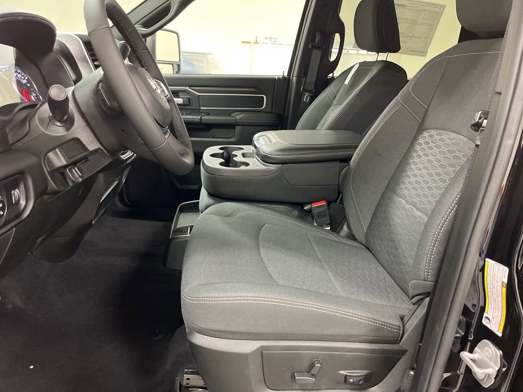 New 2025 RAM 2500 Big Horn image 16