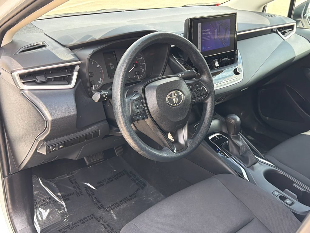 Used 2023 Toyota Corolla LE FWD image 18