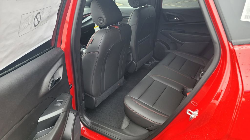 New 2026 Chevrolet Trax RS image 25
