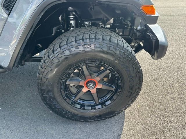 Used 2021 Jeep Gladiator Mojave AWD/4WD image 15