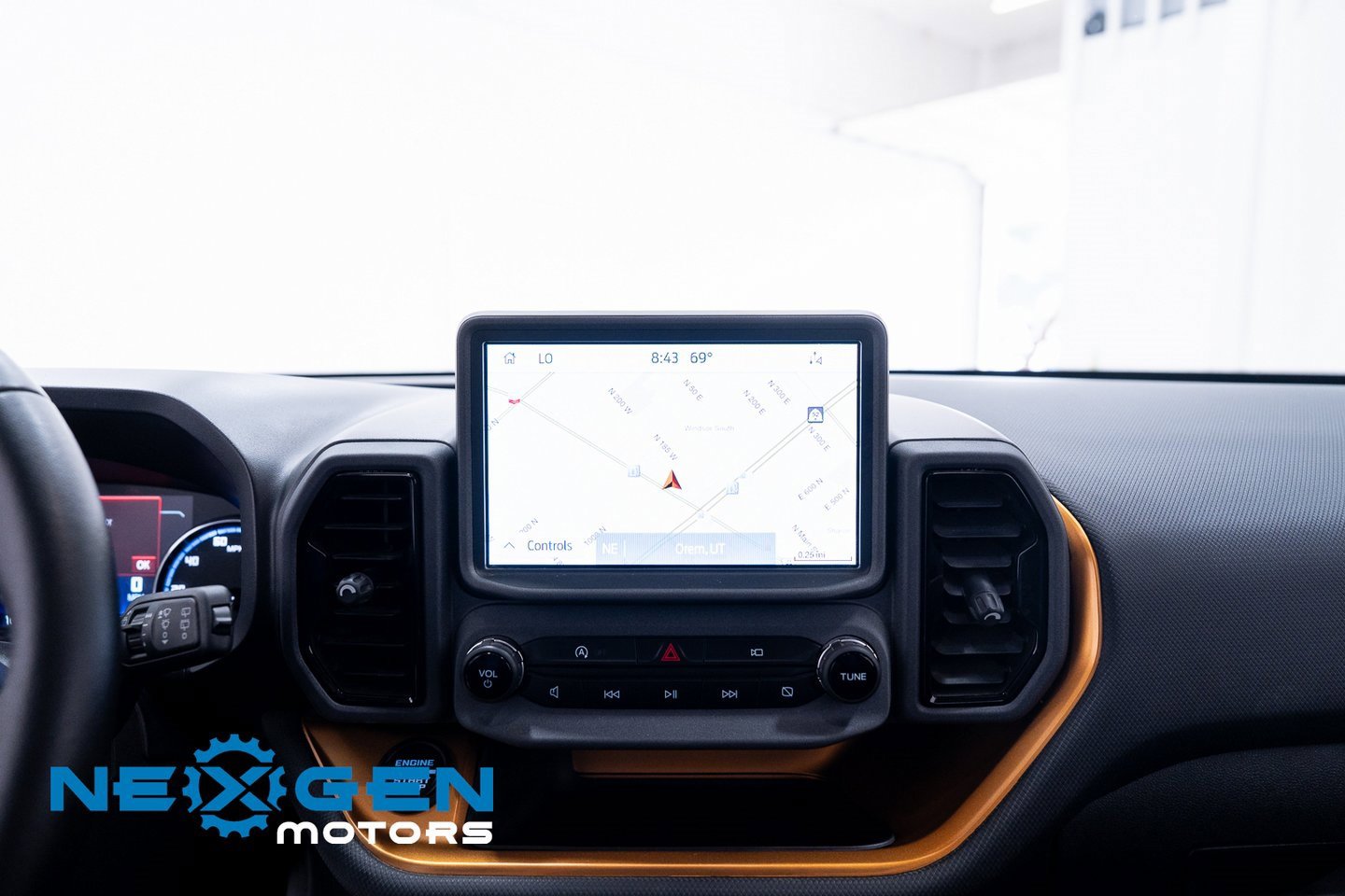 Used 2023 Ford Bronco Sport Badlands image 12