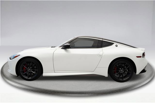 Used 2024 Nissan Z Performance w/ Floor Mat Package RWD image 10