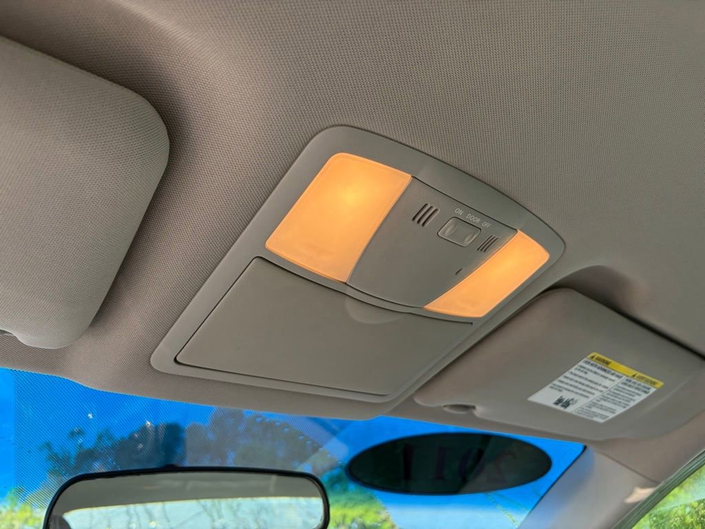 Used 2011 Nissan Altima 2.5 S w/ Special Edition Pkg FWD image 18