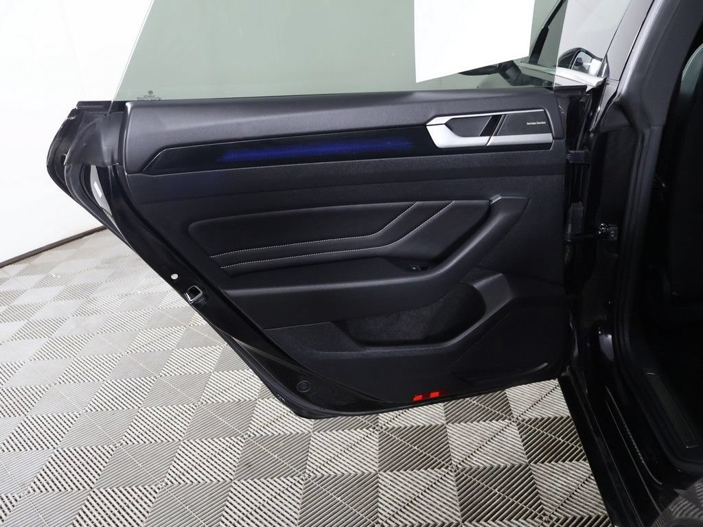 Used 2023 Volkswagen Arteon SEL Premium w/ Arteon MDO Package (Z43) AWD/4WD image 28