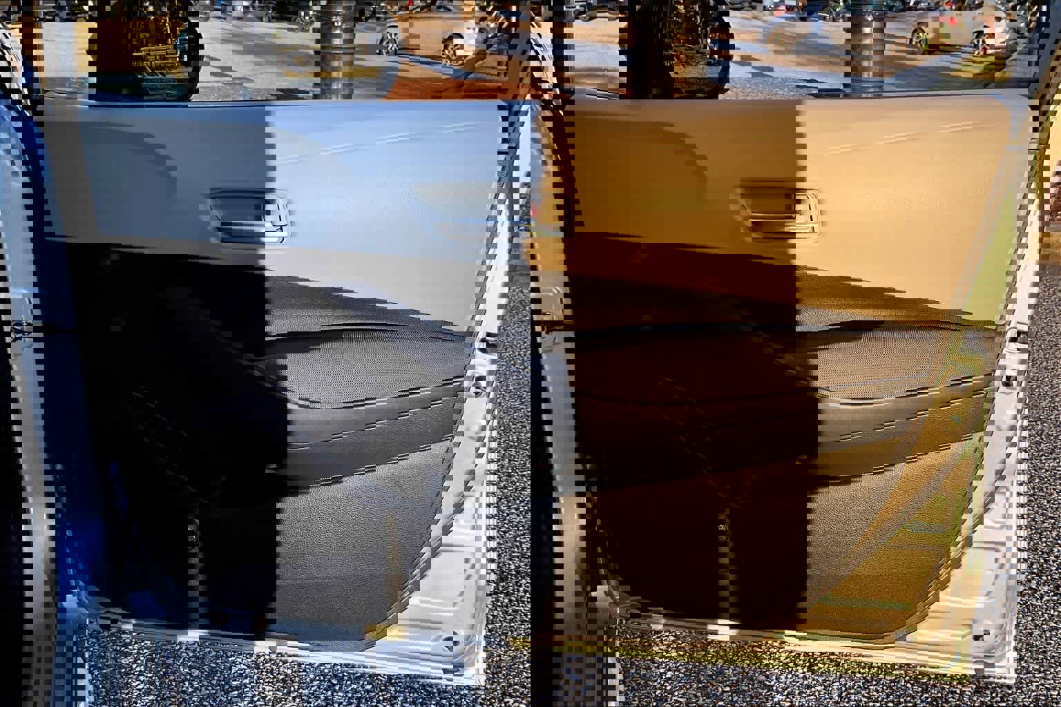 Used 2020 Toyota Corolla LE w/ LE Convenience Package image 21