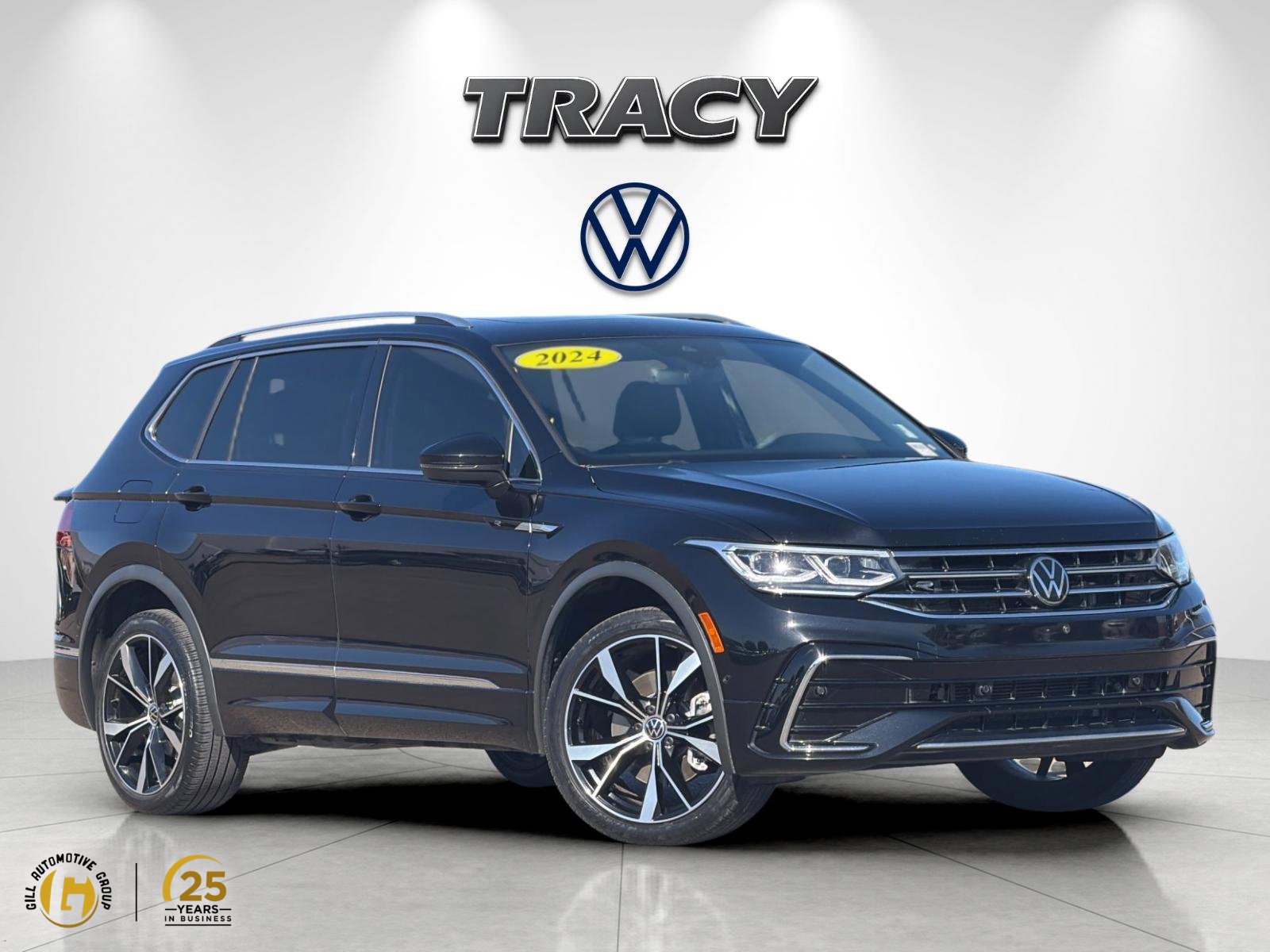 Used 2024 Volkswagen Tiguan SEL R-Line